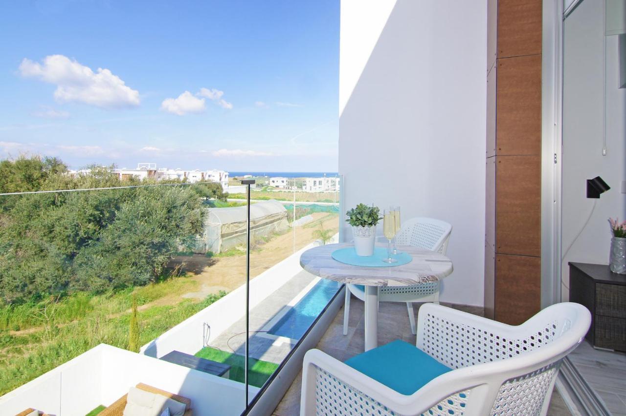 Villa Caren Paralimni Esterno foto