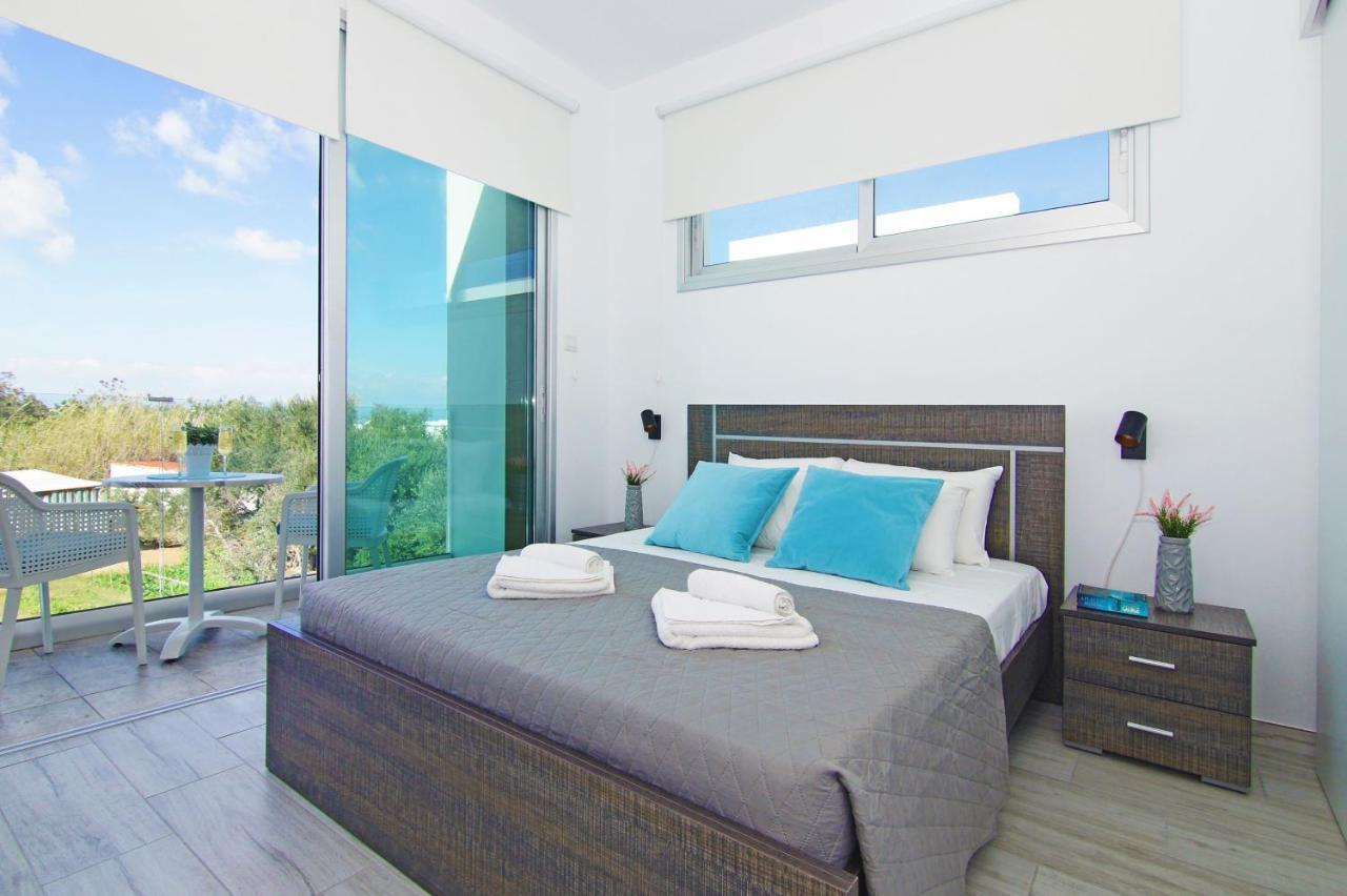 Villa Caren Paralimni Esterno foto