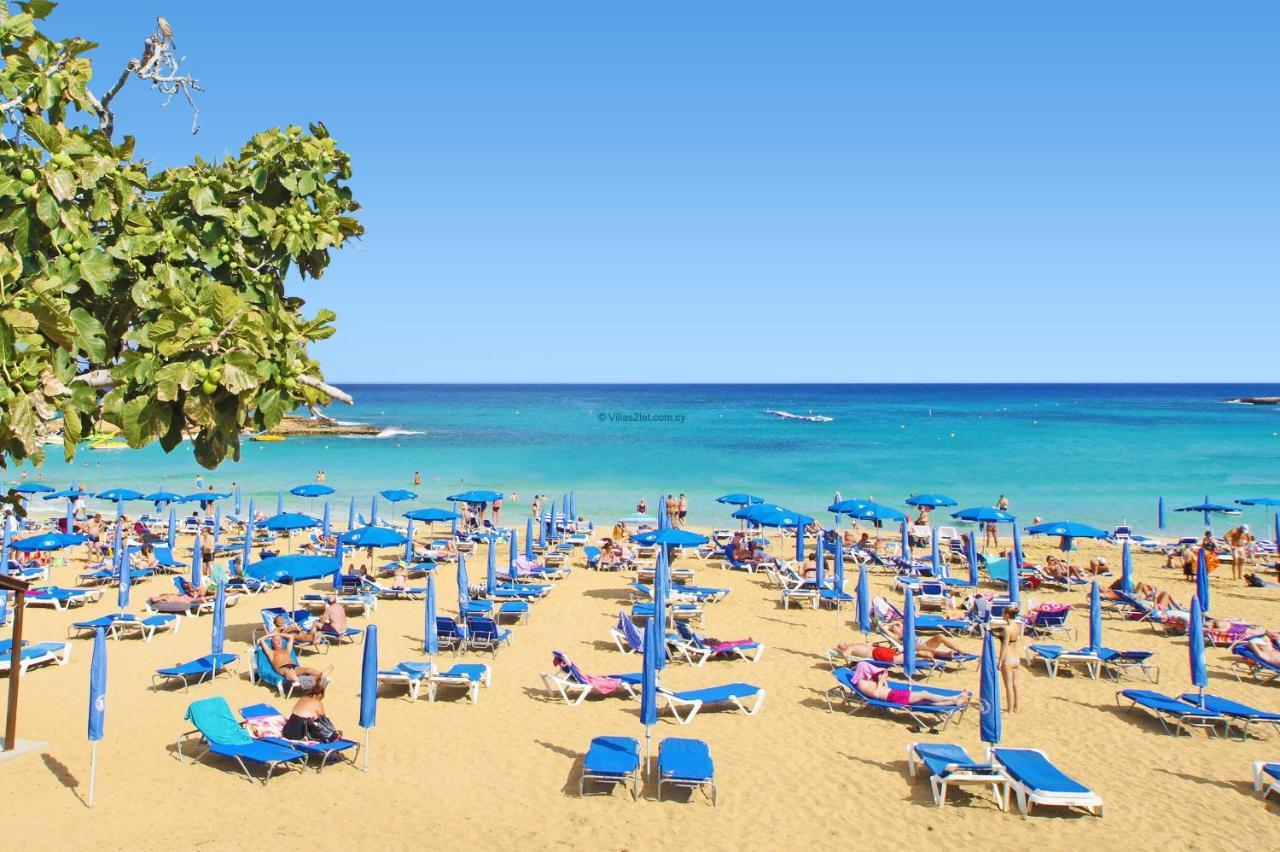 Villa Caren Paralimni Esterno foto